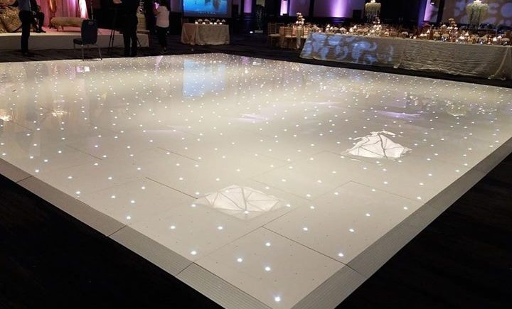 DCViBEZ Reception stage lighting. #dcvibez #djjatin #leduplighting #dcvreception #leddancefloor #dcvibezdjs #dulleswestin